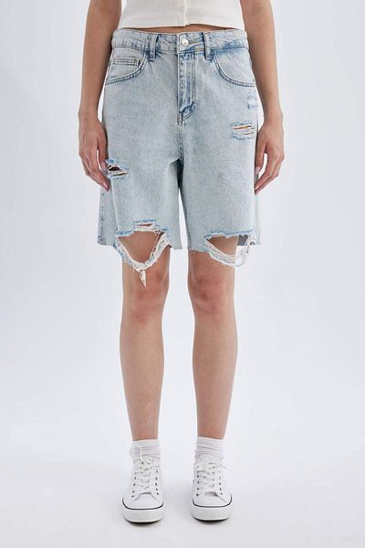 DeFacto Regular Waist Ripped Jean Bermuda Shorts C2467Ax24Hs