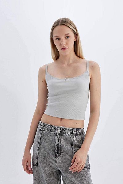 DeFacto Fitted Slim Fit Square Neck Ribbed Camisole Strap Undershirt D1240Ax24Sm