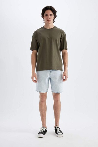 DeFacto Boxy Fit Crew Neck Basic Solid Short Sleeve T-Shirt D5071Ax24Hskh361