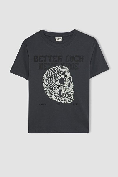 DeFacto Erkek Çocuk Bisiklet Yaka Renk Şekil Değiştiren Baskılı Kısa Kollu Tişört C6255A824HS