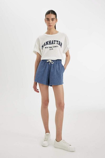 DeFacto Relax Fit Basic Straight Shorts with Lace-Up Waist D0615Ax24Sm