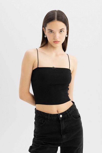 DeFacto Coool Fitted Ribbed Camisole Slim Strap Undershirt D1382Ax24Sm
