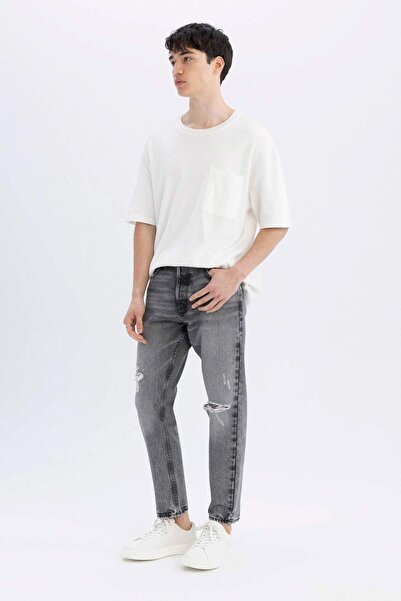 DeFacto %100 Pamuk 90's Slim Fit Dar Kalıp Yüksek Bel Dar Paça Yırtık Detaylı Jean Pantolon C9829AX24SM