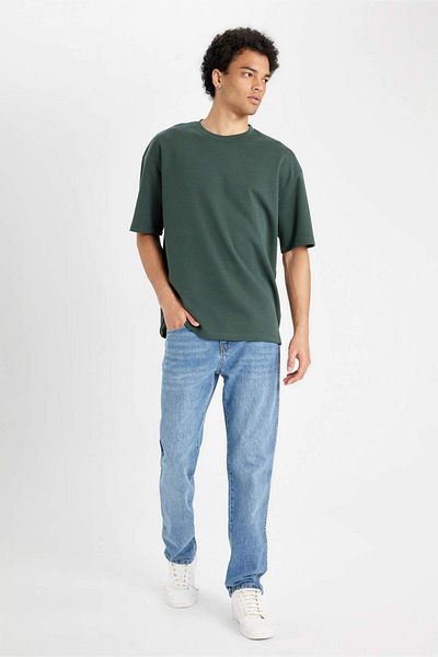 DeFacto Oversize Wide Fit Crew Neck Short Sleeve Basic Plain Heavy Fabric T-Shirt X3926Az24Sp