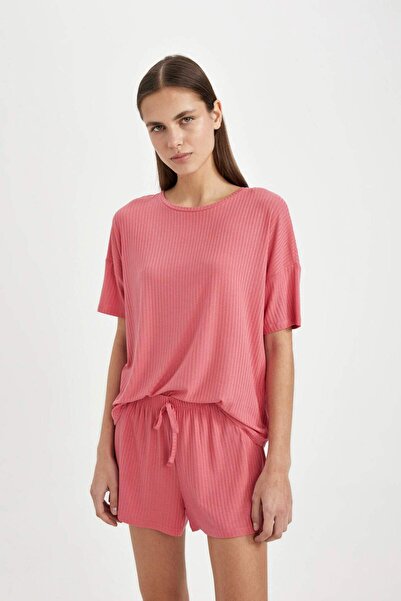 DeFacto Pijama Takımı Ribana Kısa Kollu Üst Beli Lastikli Şort Altı-Fall in Love B8732AX24SM
