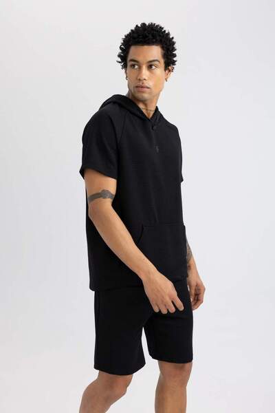 DeFacto DeFactoFit Standart Fit Kapüşonlu Kısa Kollu Sporcu Tişört C1425AX24SM