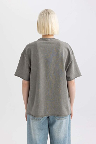 DeFacto Relax Fit Crew Neck Tričko s krátkým rukávem s vybledlým efektem C9587AX24SP