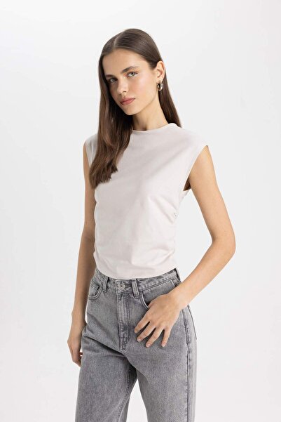 DeFacto Κοντομάνικο μπλουζάκι με λαιμόκοψη C5697AX24SP