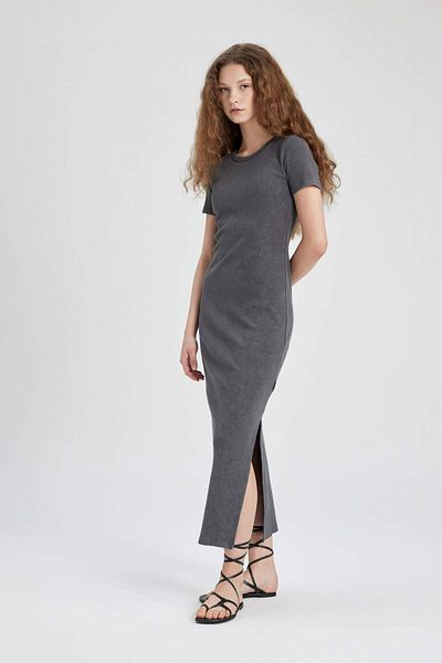 DeFacto Bodycon Body Hugging Crew Neck Ribbed Camisole Short Sleeve Maxi Dress C2220Ax24Sp