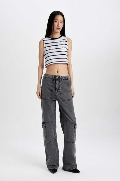 DeFacto Slim Fit Slim Fit ριγέ μονό λαιμόκοψη C6206AX24SM