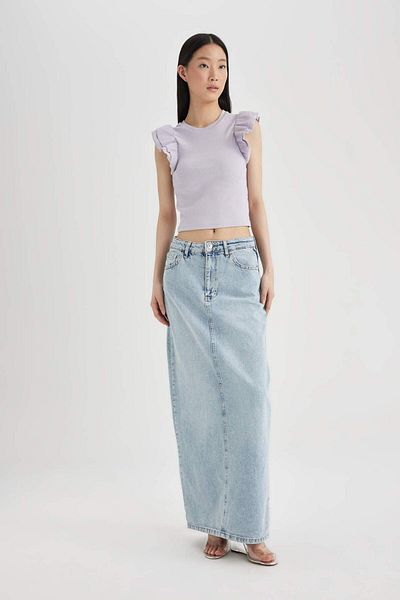 DeFacto Slim Fit Tight Fit Crew Neck Ribbed Camisole Short Sleeve T-Shirt X5562Az24Sp