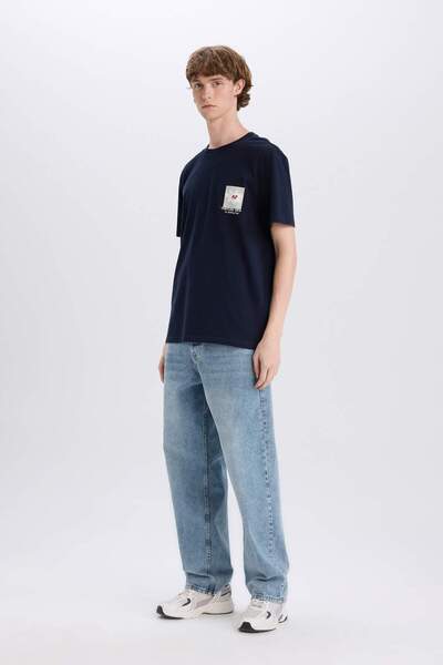 DeFacto 100 % Baumwolle, reguläre Passform, Rundhalsausschnitt, bedrucktes Kurzarm-T-Shirt C2081AX24SM