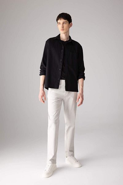 DeFacto Gabardine Chino – Canvas-Hose mit normaler Passform, Reißverschlusstasche, gerades Bein B2088ax24sp