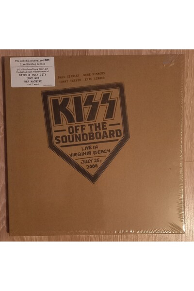 Universal Kiss - Kiss Off The Soundboard: Live In Virginia Beach (July 25, 20...