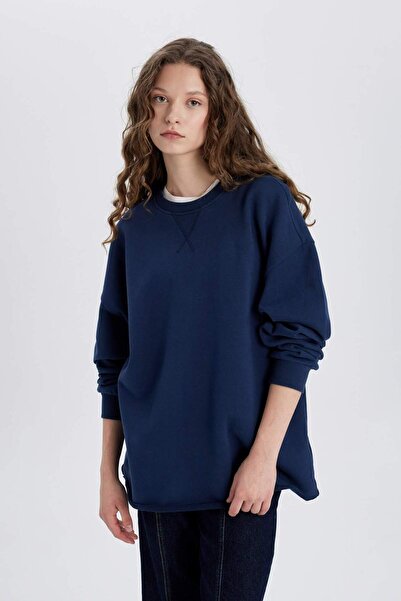 DeFacto Oversize Wide Fit Crew Neck Silné základní jednobarevné tričko s dlouhým rukávem C4576AX24SM