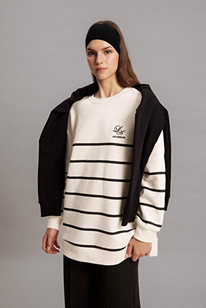 DeFacto Regular Fit Bisiklet Yaka Baskılı İçi Yumuşak Tüylü Kalın Sweatshirt Tunik C5417AX24SP