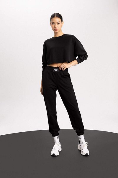 DeFacto Hanorac sport simplu de bază DeFactoFit Crop Crew Neck B4222AX24SP