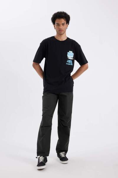 DeFacto Comfort Regular Fit Pohodlný střih Crew Neck Tričko s krátkým rukávem s potiskem na zádech B5069AX24SP
