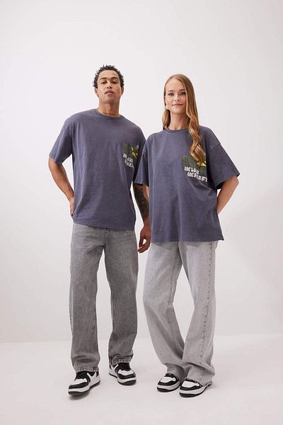 DeFacto Unisex Oversize Fit Crew Neck Back Printed Short Sleeve T-Shirt C5038ax24sm