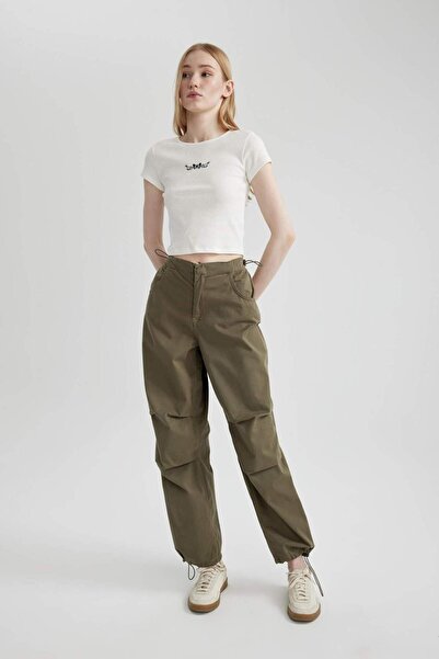 DeFacto Coool Parachute Gabardine Trousers with Pockets, Elastic Waist and Legs A2281Ax24Sp