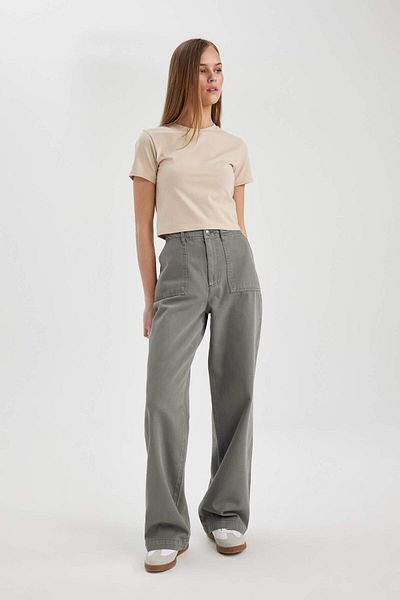 DeFacto Gabardine Trousers Wide Leg Wide Loose Leg Basic Plain with Pockets Standard Size Regular Waist C1735Ax24Sp