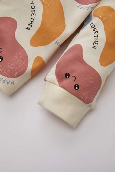 DeFacto Erkek Bebek Pijama Takımı Desenli Uzun Kollu Üst Uzun Alt B7740A524SP