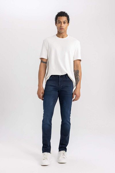 DeFacto Pantaloni de jeans Pedro Slim Fit Narrow Fit, talie obișnuită, cu picioare înguste C3905AX24SP