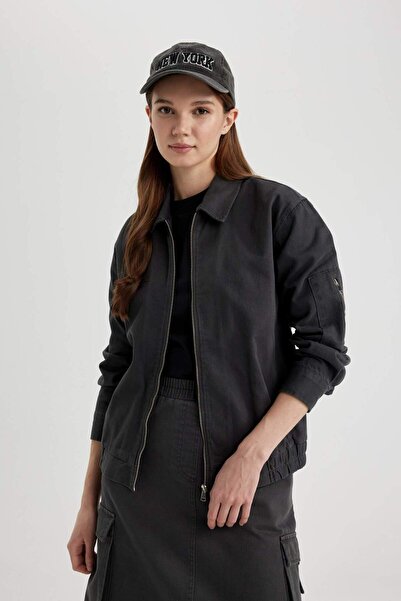 DeFacto Oversize Wide Fit Shirt Collar Zippered Gabardine Washed Jacket B9216Ax24Sp