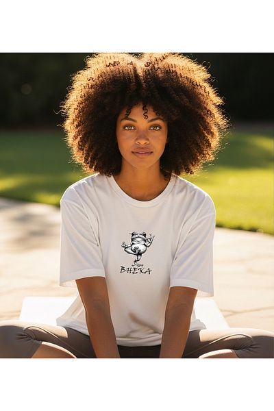 Bheka Concept Yoga Frog Printed Bheka Written Oversize Cotton White Women's T-Shirt