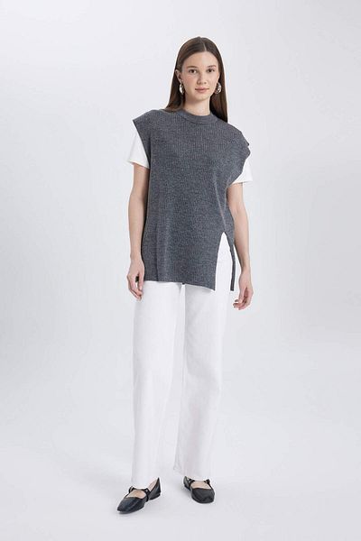DeFacto Regular Fit Crew Neck Basic Jednoduchý úpletový sveter B9829AX24SP