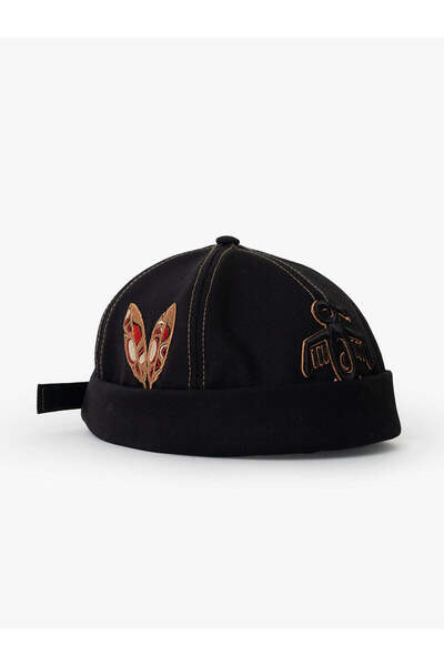 RustandRich The Indians Collection - Women/Men Black/Gold Cap, Red Indian Docker
