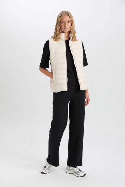DeFacto Waterproof Regular Fit Vest