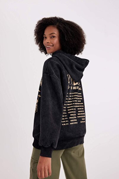 DeFacto Oversize Wide Fit Back Printed Hooded Washable Faded Effect Sweatshirt B7281Ax23Wn