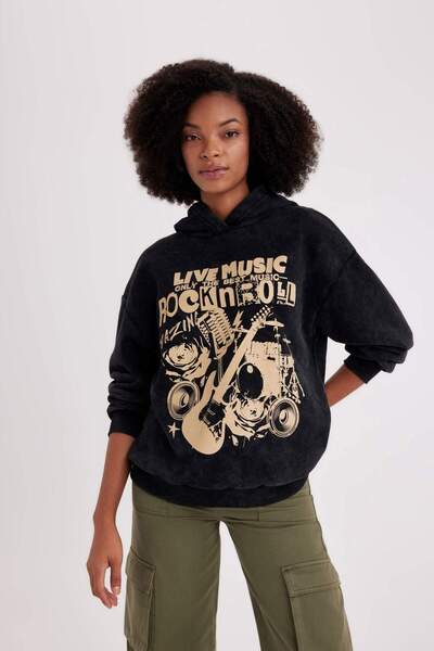 DeFacto Oversize Wide Fit Back Printed Hooded Washable Faded Effect Sweatshirt B7281Ax23Wn