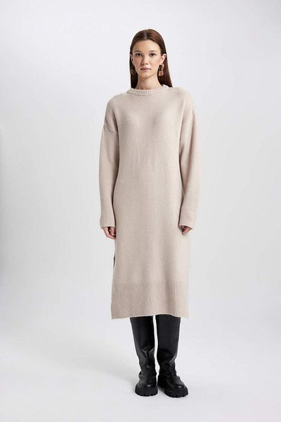 DeFacto Regular Fit Crew Neck Basic Plain Long Sleeve Maxi Knitwear Dress C1933Ax23Wn