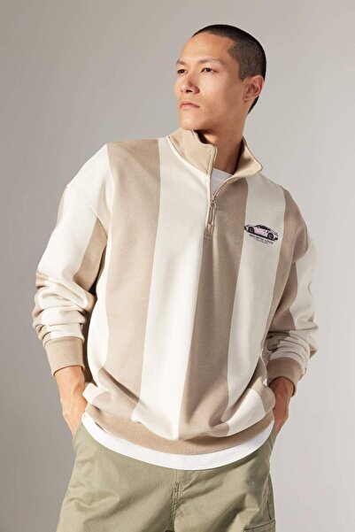 DeFacto Oversize Fit Wide Fit Stand Collar Half Zipper Printed Sweatshirt B16...