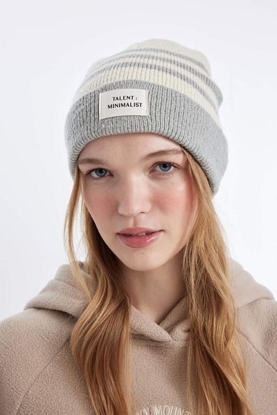 DeFacto Women's Patterned Woven Label Knitwear Beanie A5636Ax23Wn