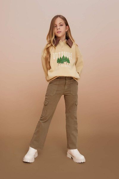 DeFacto Girls Cargo Fit Spanish Leg Cotton Trousers A9607A823Wn
