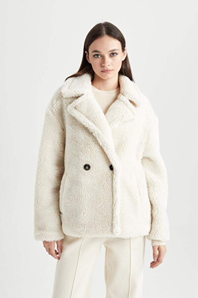 DeFacto Umělá kožešina Regular Fit