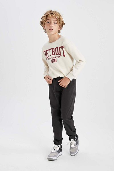 DeFacto Boy's Jogger Leg Gabardine Trousers A9396A823Wn