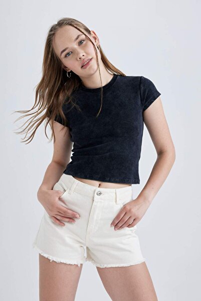 DeFacto Coool Fitted Short Sleeve Washed Faded Effect Basic Short Sleeve Basic T-Shirt B0275Ax23Hs