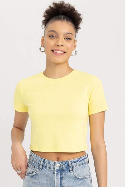 DeFacto Coool Fitted Basic Tričko s krátkým rukávem Crop T9631AZ23SM