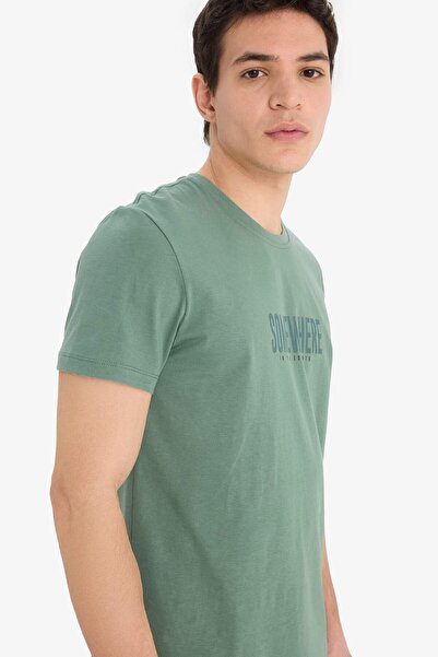 DeFacto Slim Fit Bisiklet Yaka Baskılı Kısa Kollu %100 Pamuk Tişört A2645AX23SM