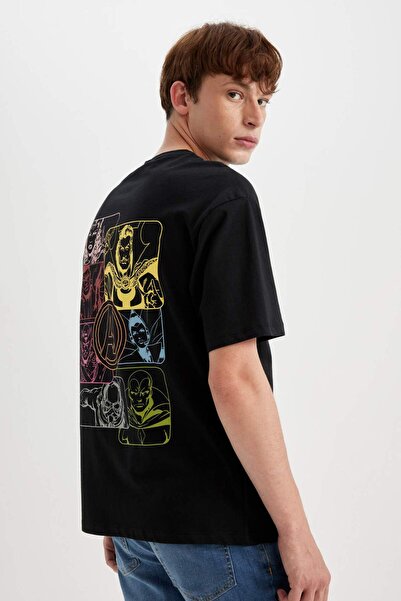 DeFacto 100% bavlna Marvel Avengers Comfort Fit Crew Neck Tričko s krátkým rukávem s potiskem na zádech Z7022AZ23SM