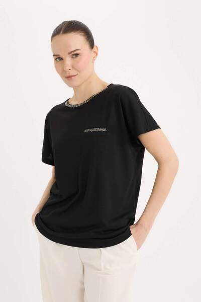 DeFacto Regular Fit Sim Detali Krótki Rękaw T-shirt K7701AZ23SP