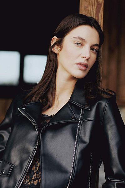DeFacto Υδατοαπωθητικό Relax Fit Faux Leather Belted Crop Biker Jacket