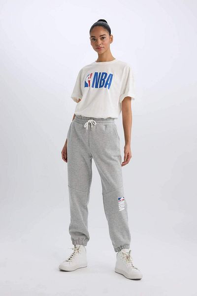 DeFacto Pantaloni de sport DeFactoFit NBA Wordmark Standard Fit, lungi, cu buzunare Z0151AZ22AU