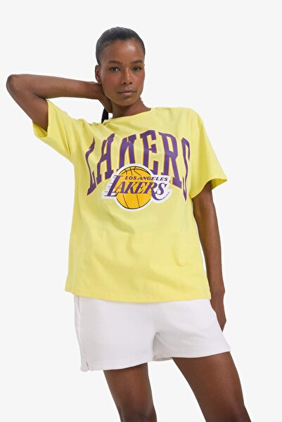 DeFacto DeFactoFit NBA Los Angeles Lakers Oversize Fit Bisiklet Yaa Kısa Kollu Tişört Y1562AZ22HS