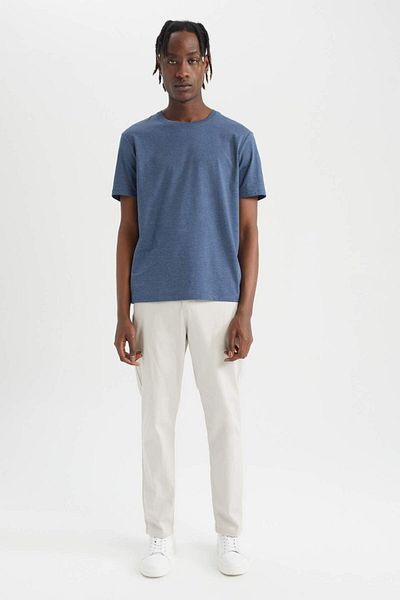 DeFacto Základní bavlněné tričko Regular Fit Crew Neck M7667AZ22SP
