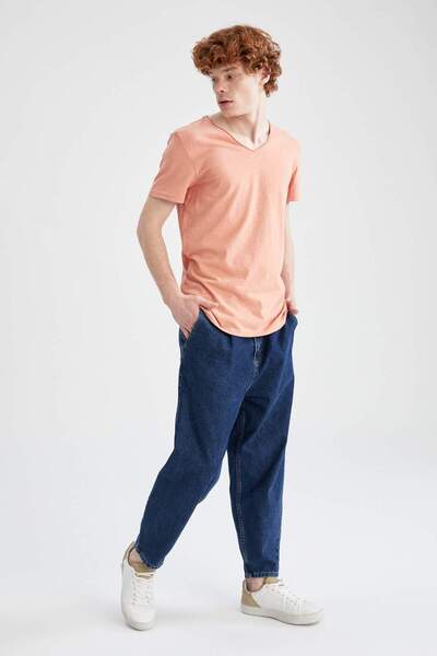 DeFacto Slim Fit V Yaka Basic Kısa Kollu %100 Pamuk Tişört M4791AZ22SP